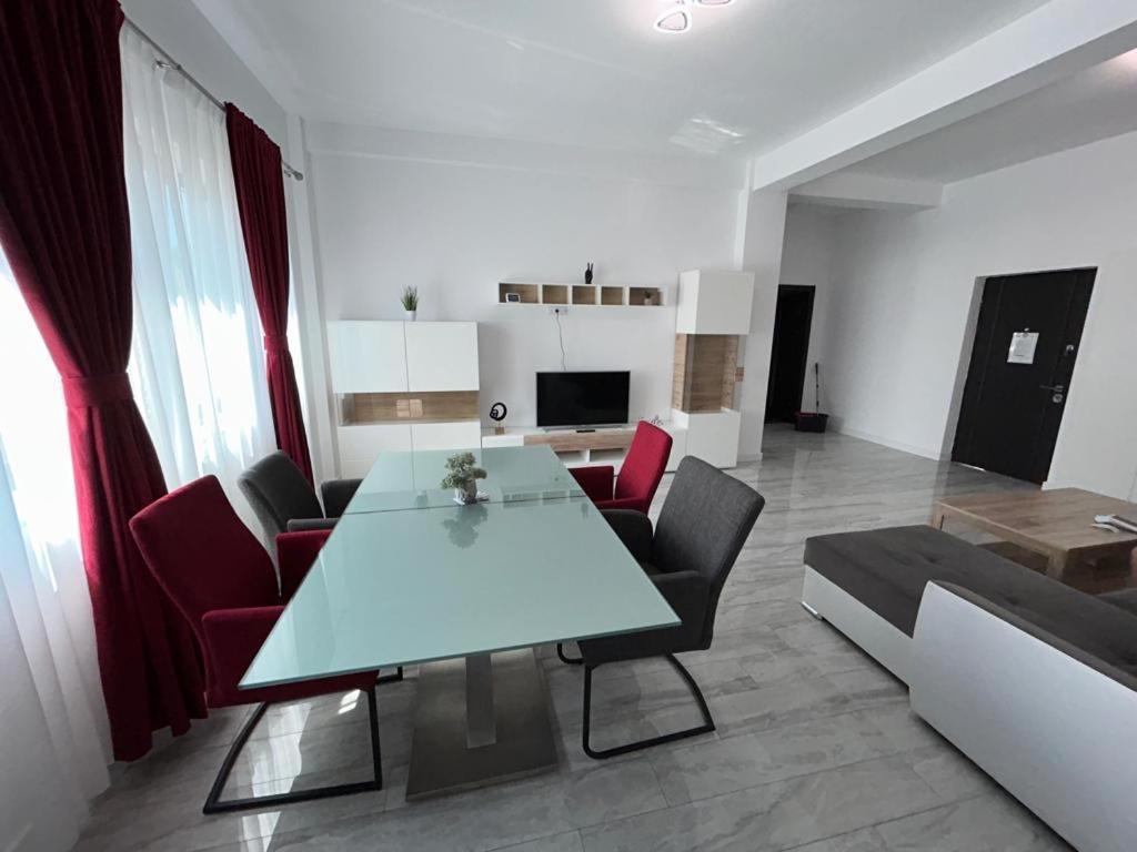 Luxury Cozy Apartments - City Center סוסאבה מראה חיצוני תמונה